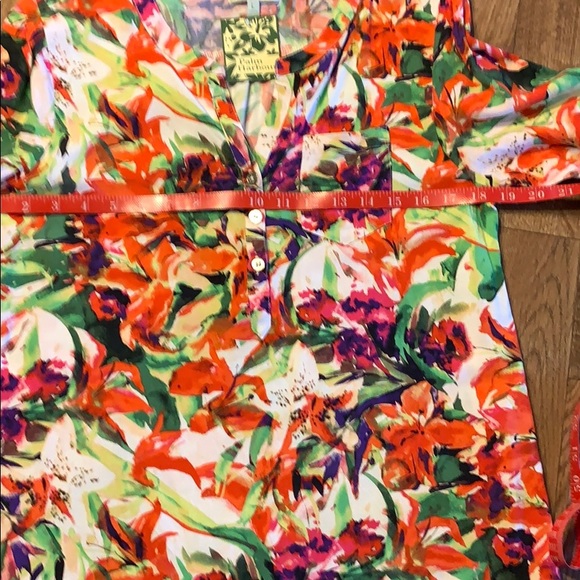 Palm Harbor size large 3/4 roll up sleeves blouse. - Picture 11 of 16